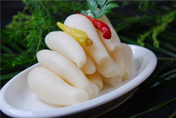 小萝卜腌制水萝卜脆爽口开胃泡菜920g/瓶